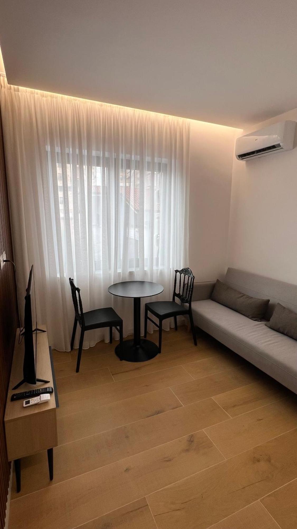Tirana Central Apartments Leilighet *