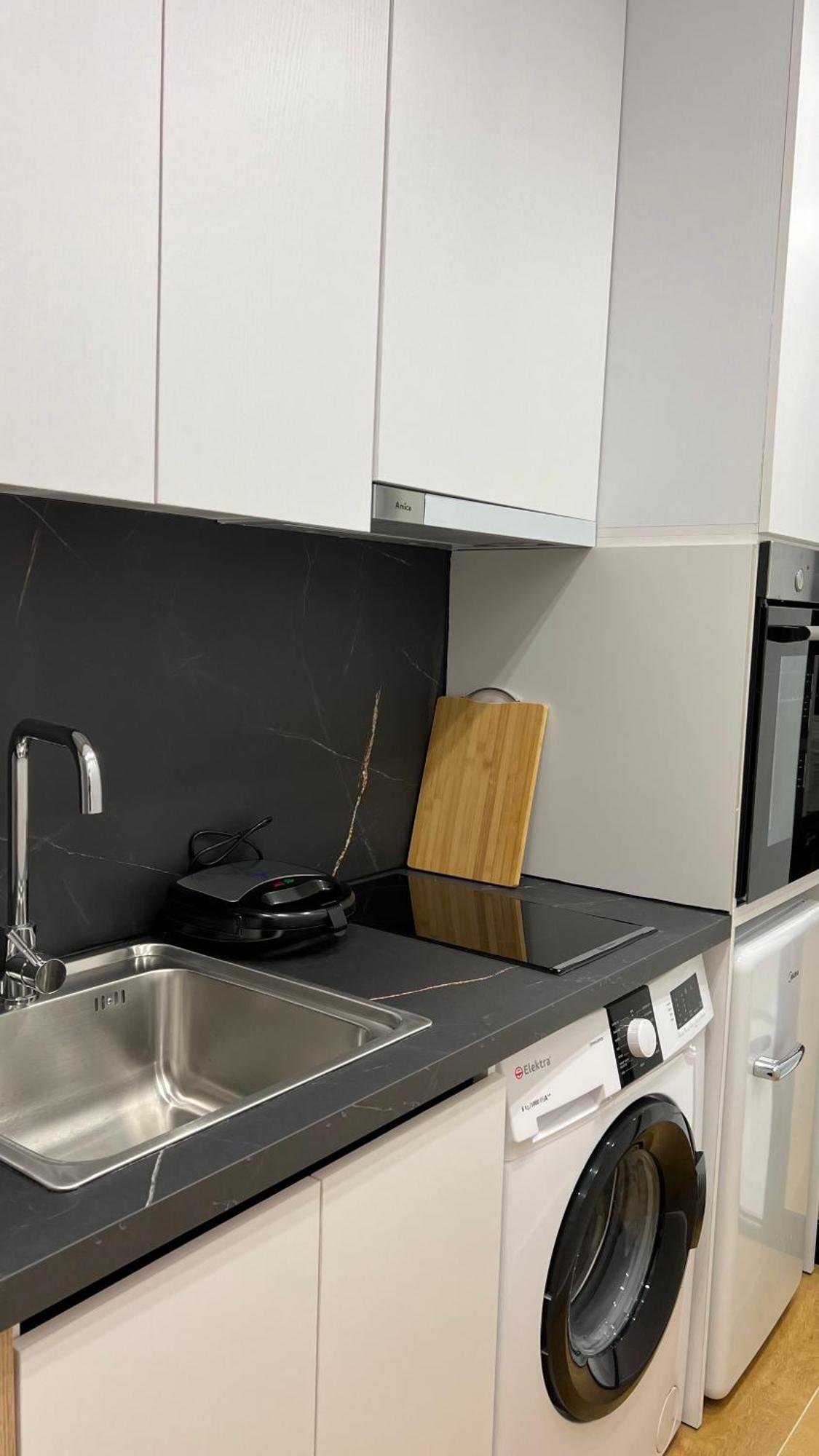 Tirana Central Apartments Leilighet *